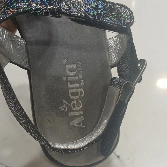 Alegria Black Sandals with Silver Accents Sz36 Might Fit 6-6.5 Pre-owned Leather - Picture 8 of 13